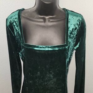 Womens Green Velour Square Neck Top Size Medium Crushed Velvet Emerald Green Top